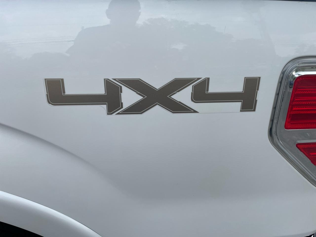 Ford F-150 4WD SuperCrew 139" Lariat 2011