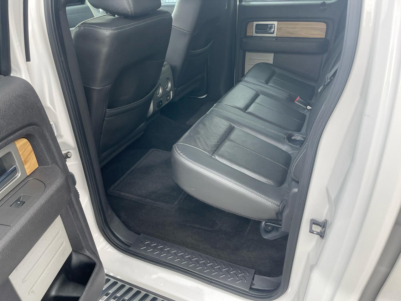 Ford F-150 4WD SuperCrew 139" Lariat 2011