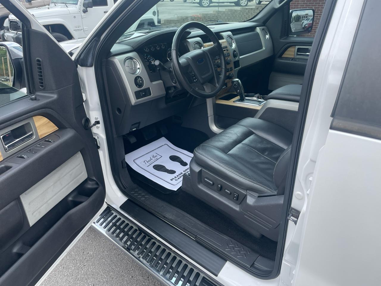 Ford F-150 4WD SuperCrew 139" Lariat 2011