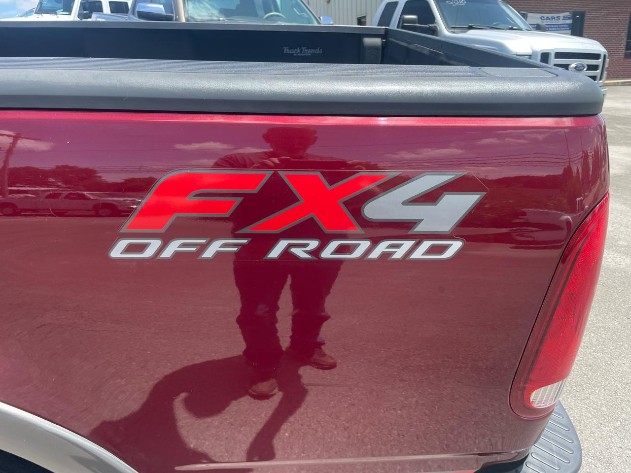 Ford F-150 4WD SuperCab 133" FX4 2003