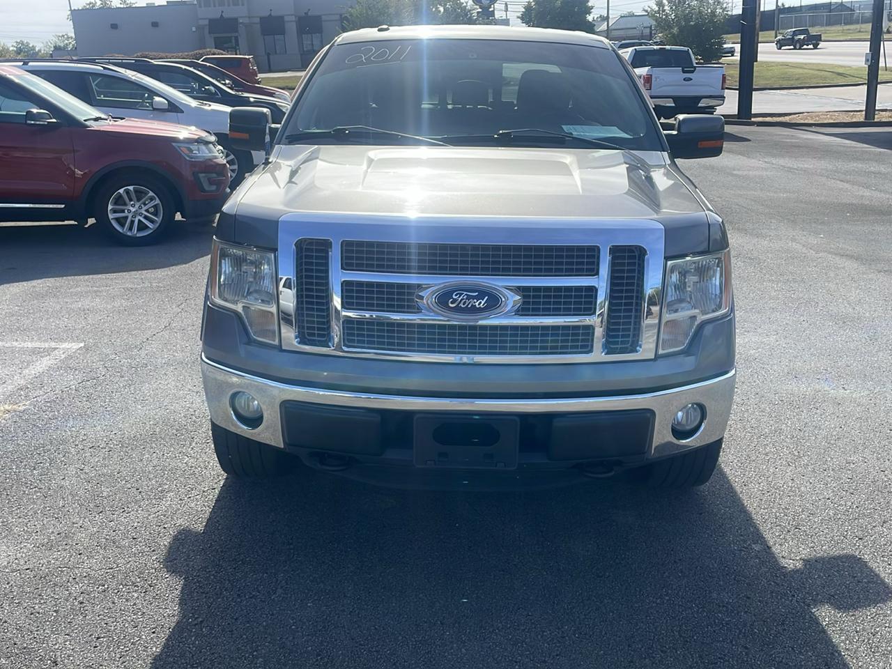 Ford F-150 4WD SuperCrew 139" Lariat 2011