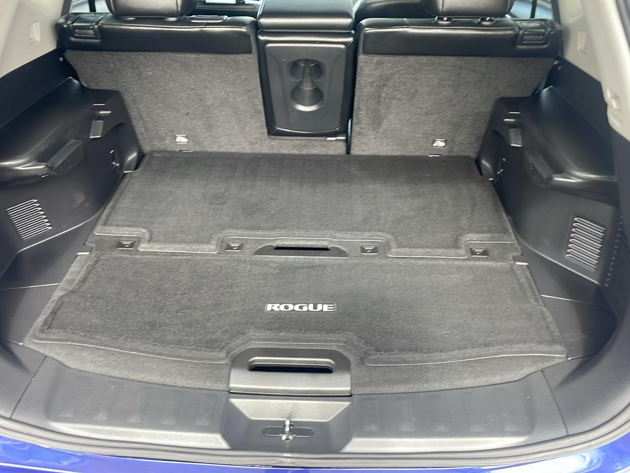 Nissan Rogue SL 4D SUV AWD 2017