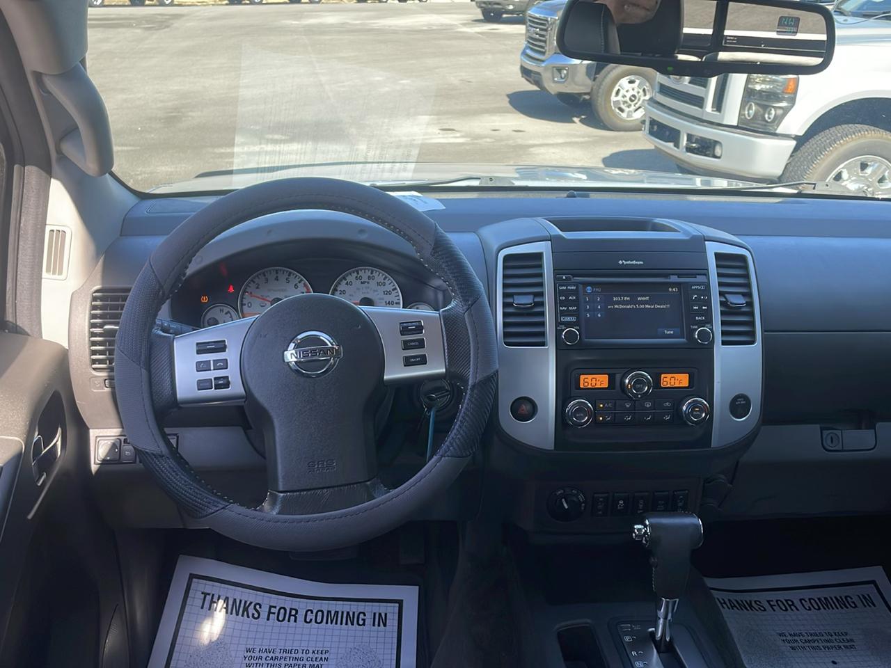 Nissan Frontier Crew Cab 4x4 PRO-4X 2015