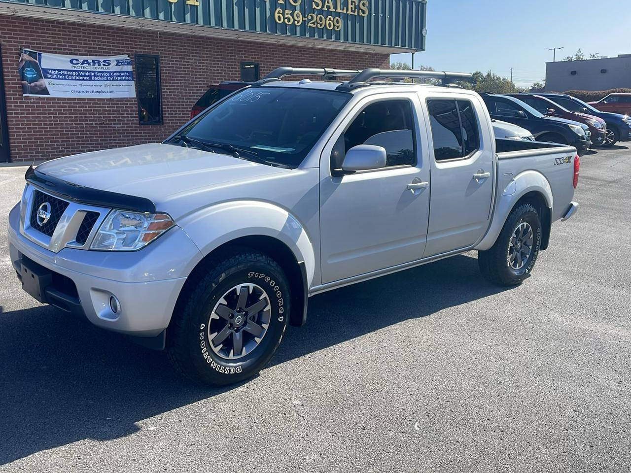 Nissan Frontier Crew Cab 4x4 PRO-4X 2015