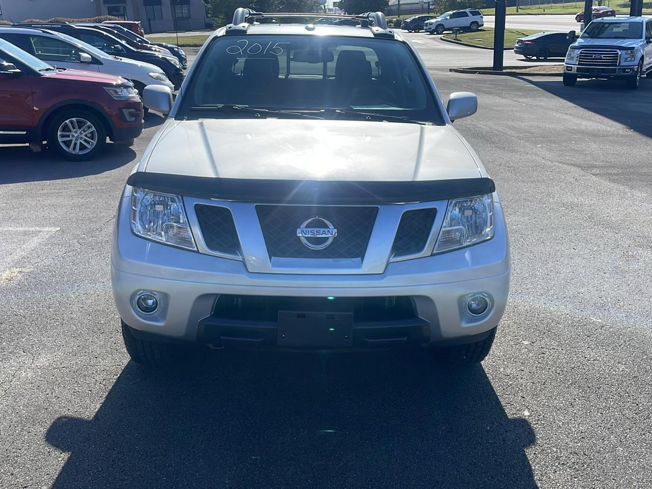Nissan Frontier Crew Cab 4x4 PRO-4X 2015