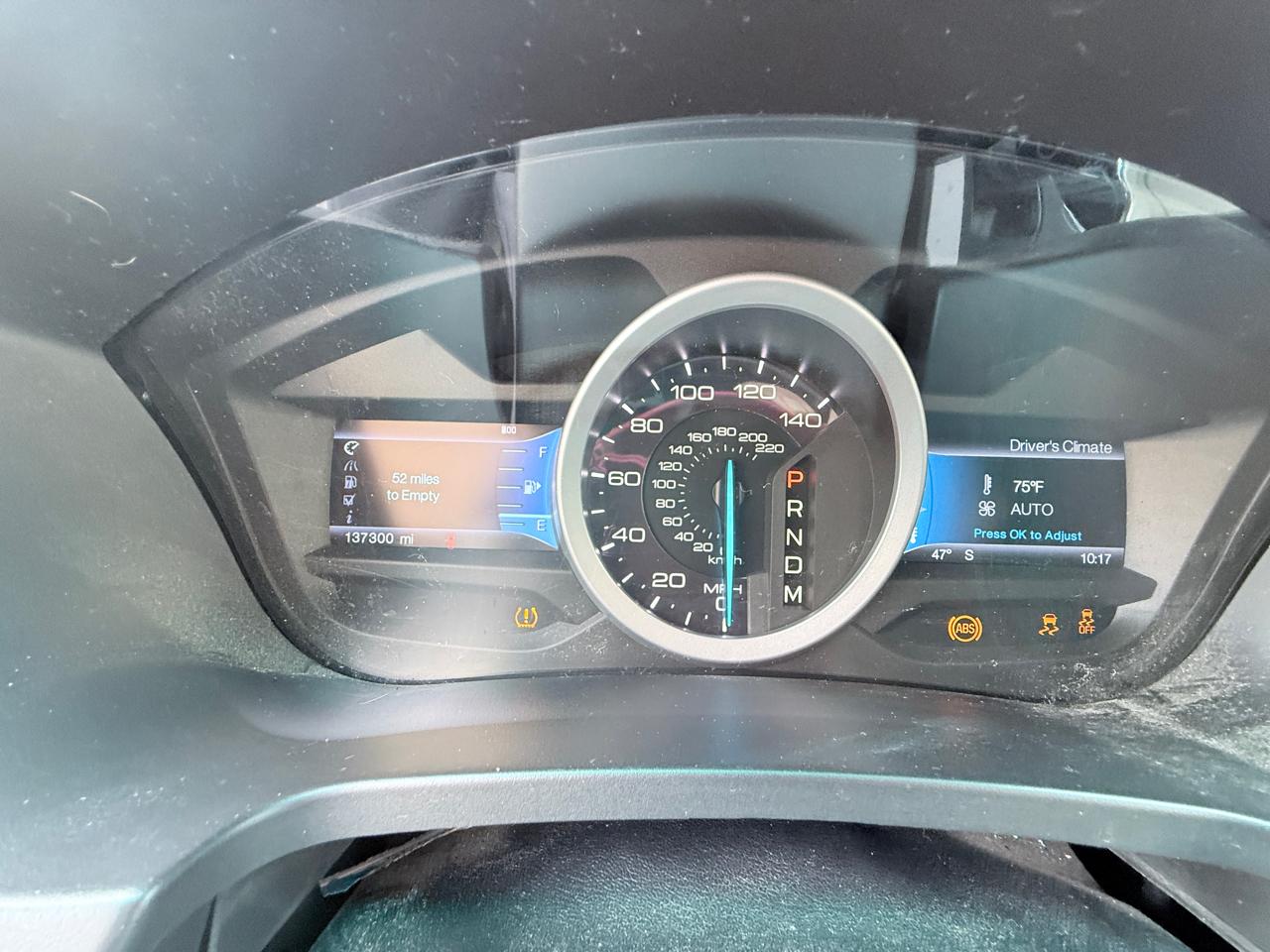 Ford Explorer Limited FWD 2012