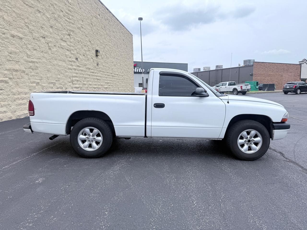 Dodge Dakota Sport 2WD 2003