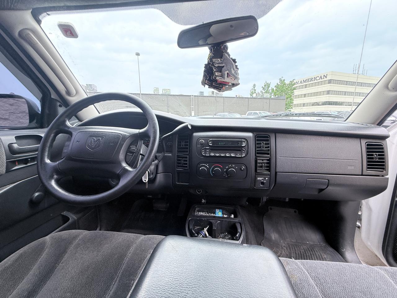 Dodge Dakota Sport 2WD 2003