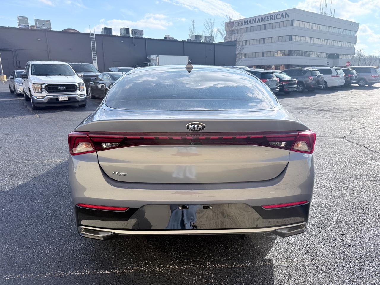 Kia K5 LXS 2021