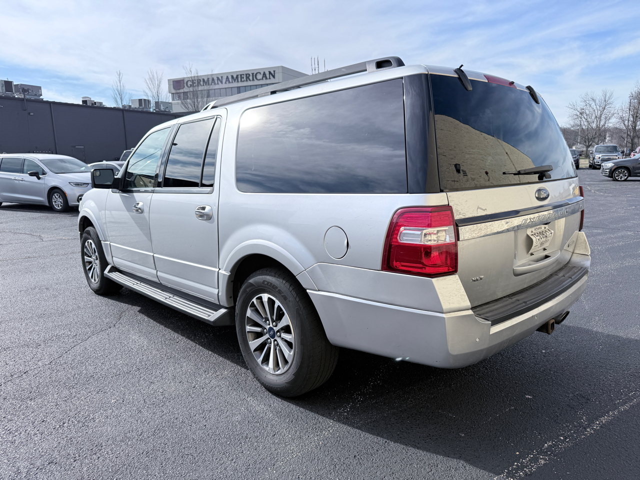 Ford Expedition EL XLT 4WD 2016