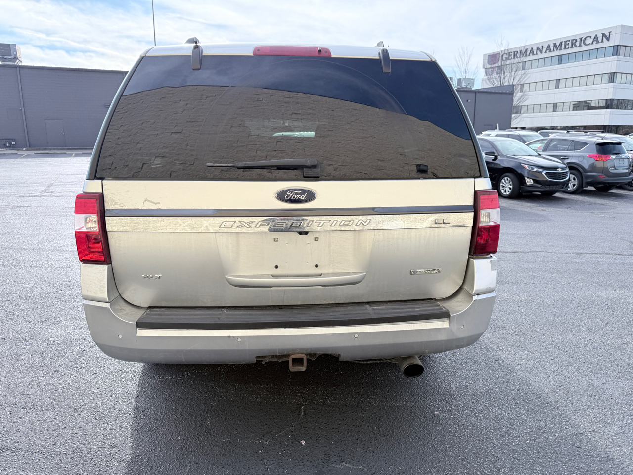 Ford Expedition EL XLT 4WD 2016