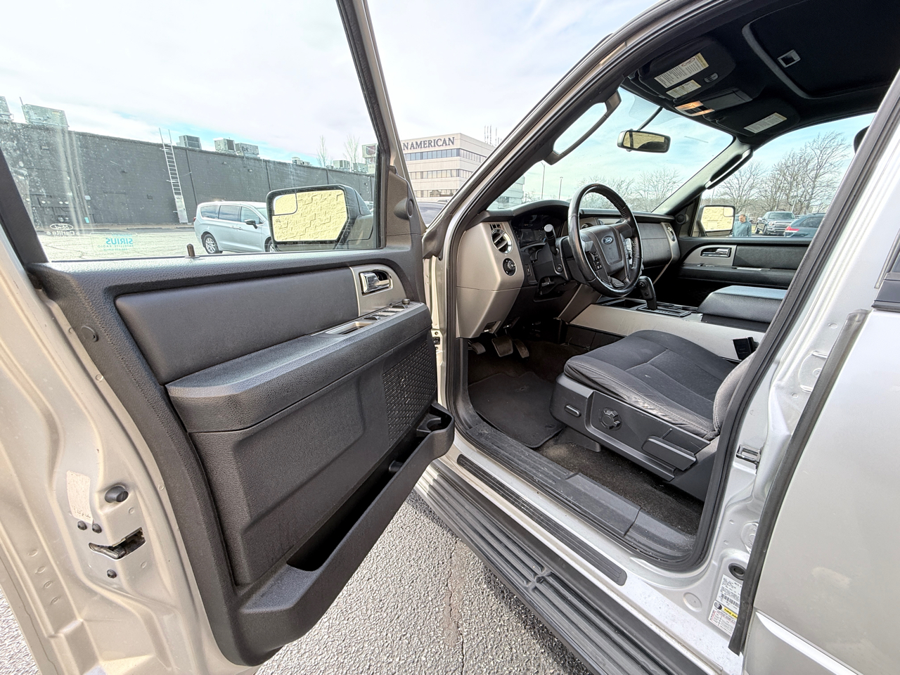 Ford Expedition EL XLT 4WD 2016