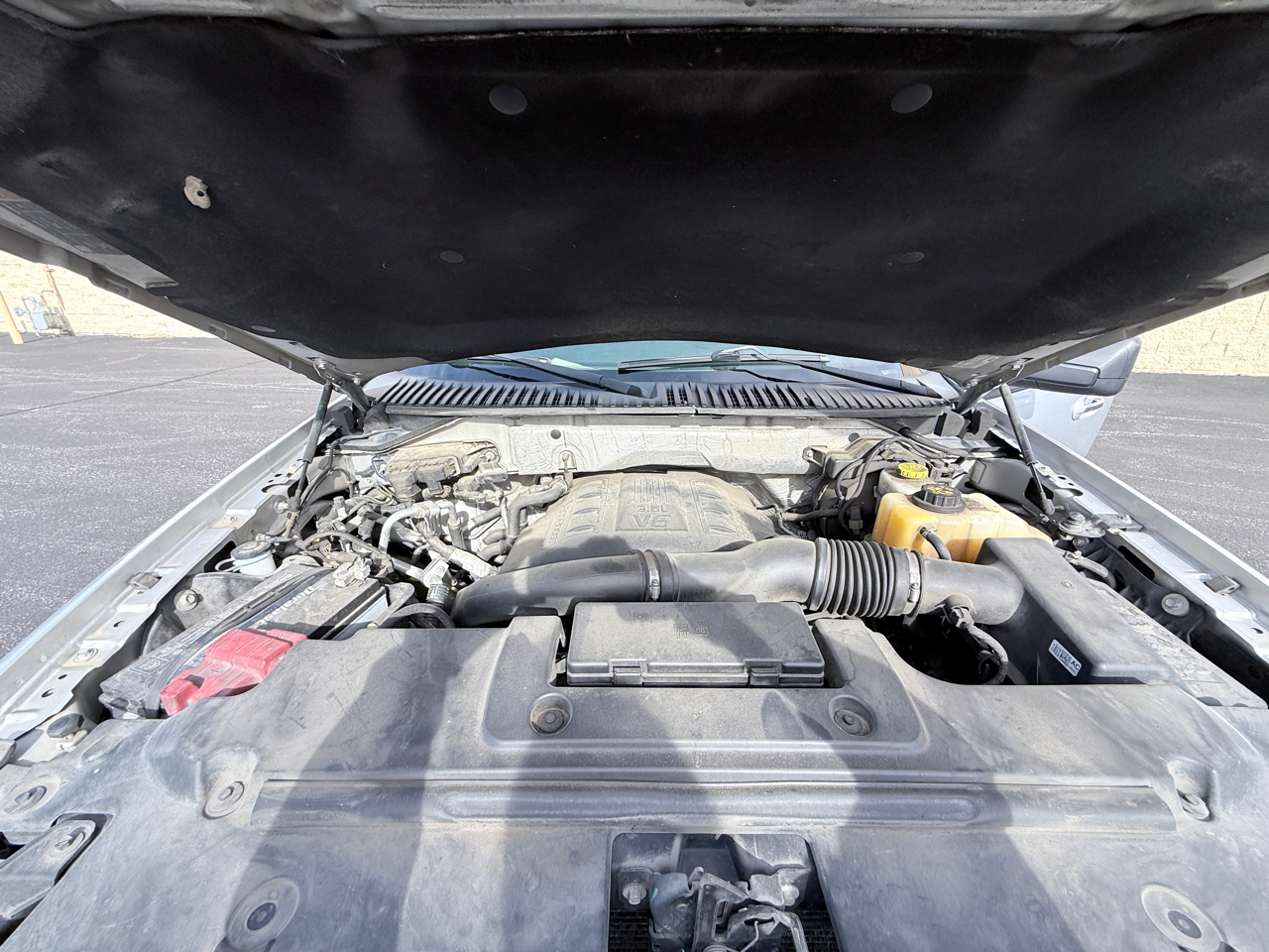 Ford Expedition EL XLT 4WD 2016