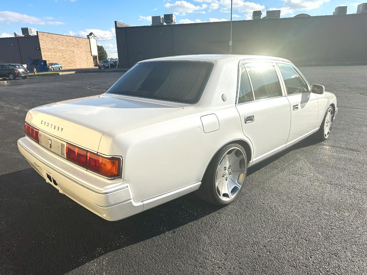 Toyota Century  1998