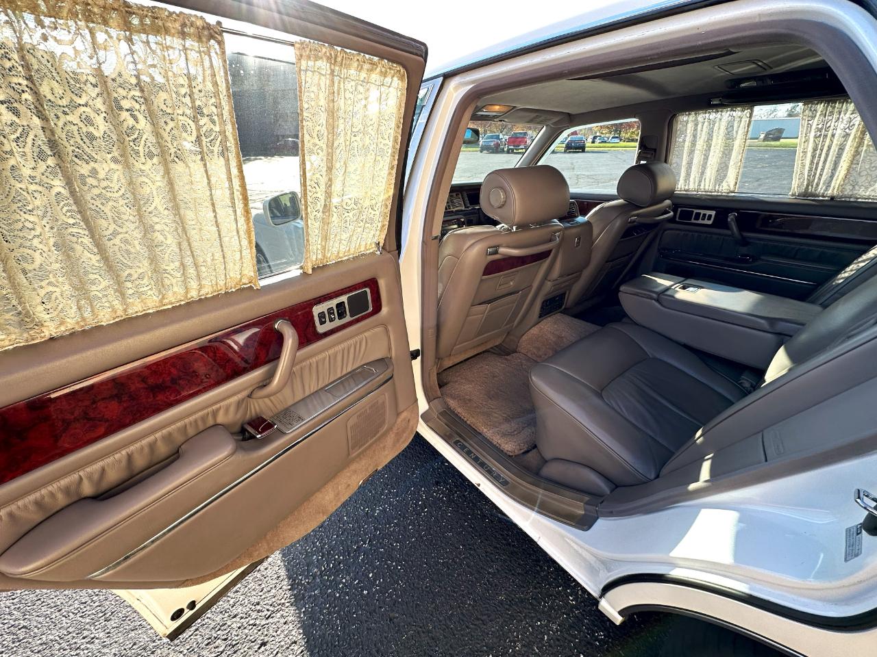 Toyota Century  1998