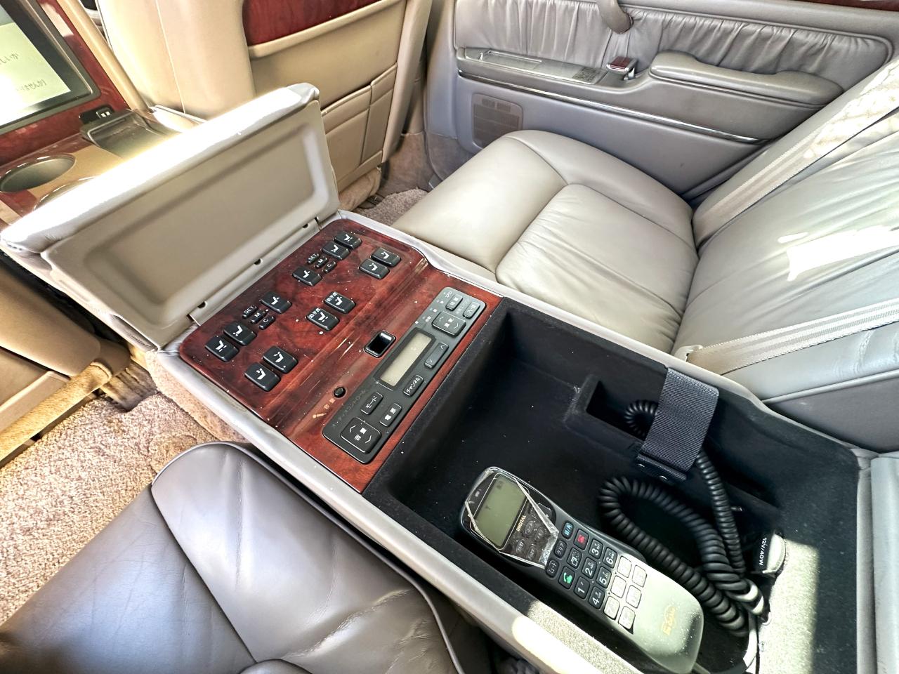 Toyota Century  1998