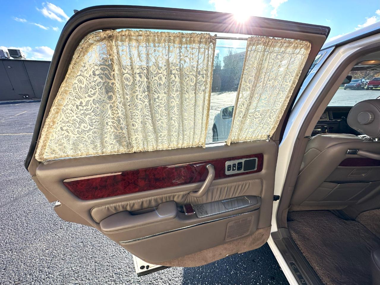 Toyota Century  1998