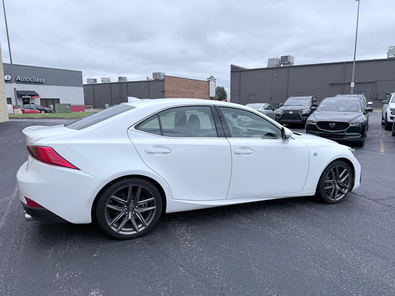 Lexus IS 300 AWD 2017