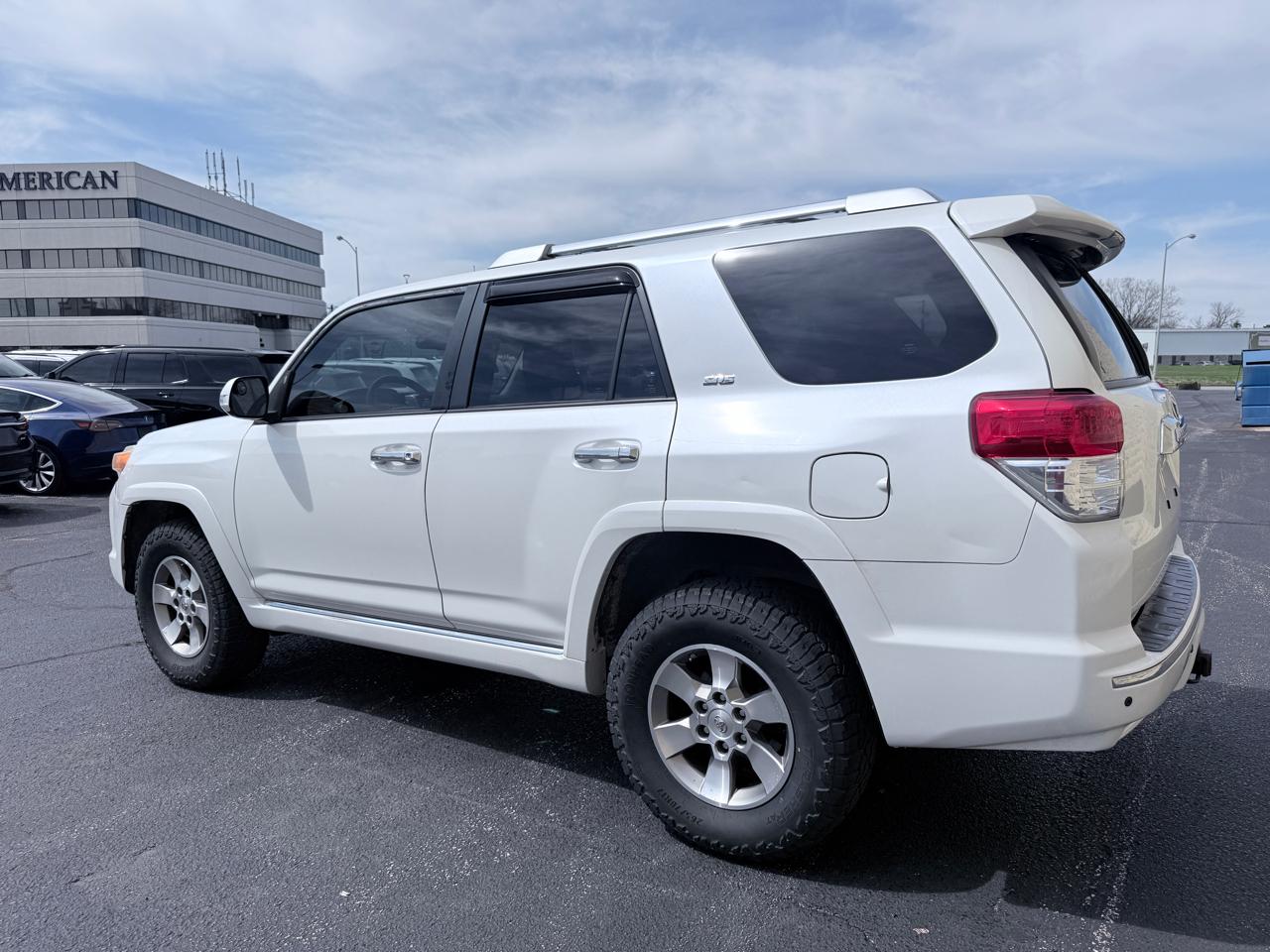 Toyota 4Runner SR5 4WD 2012