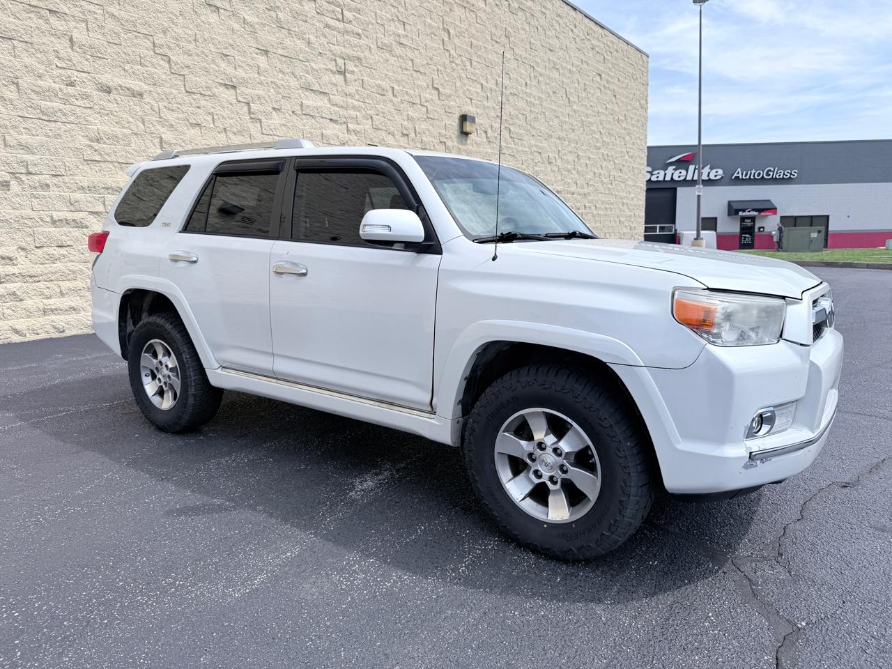 Toyota 4Runner SR5 4WD 2012