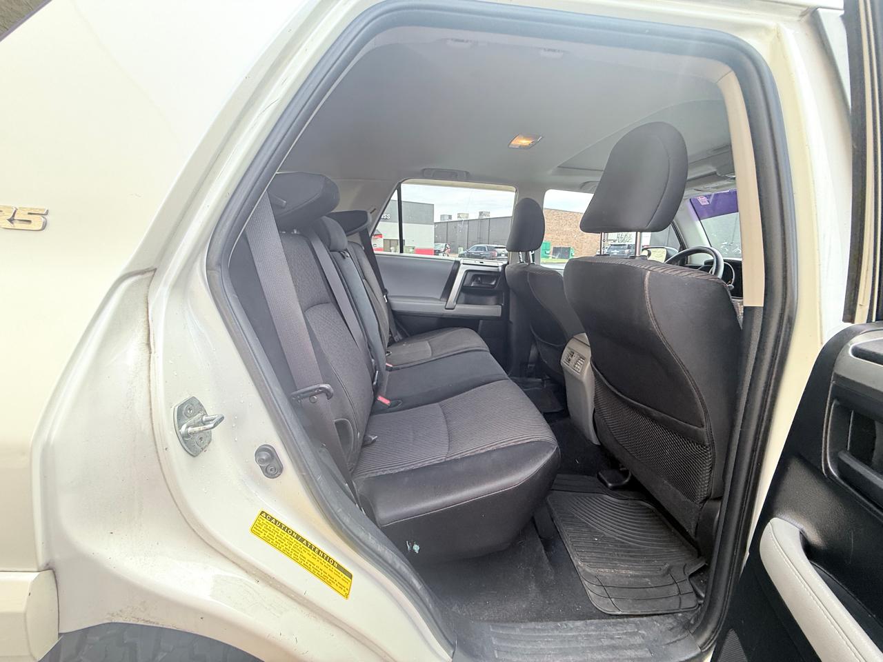 Toyota 4Runner SR5 4WD 2012