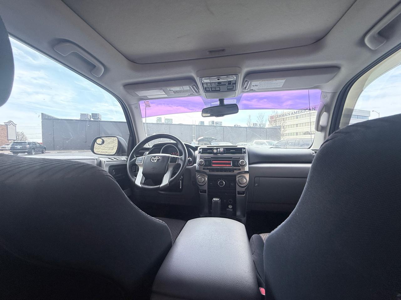 Toyota 4Runner SR5 4WD 2012