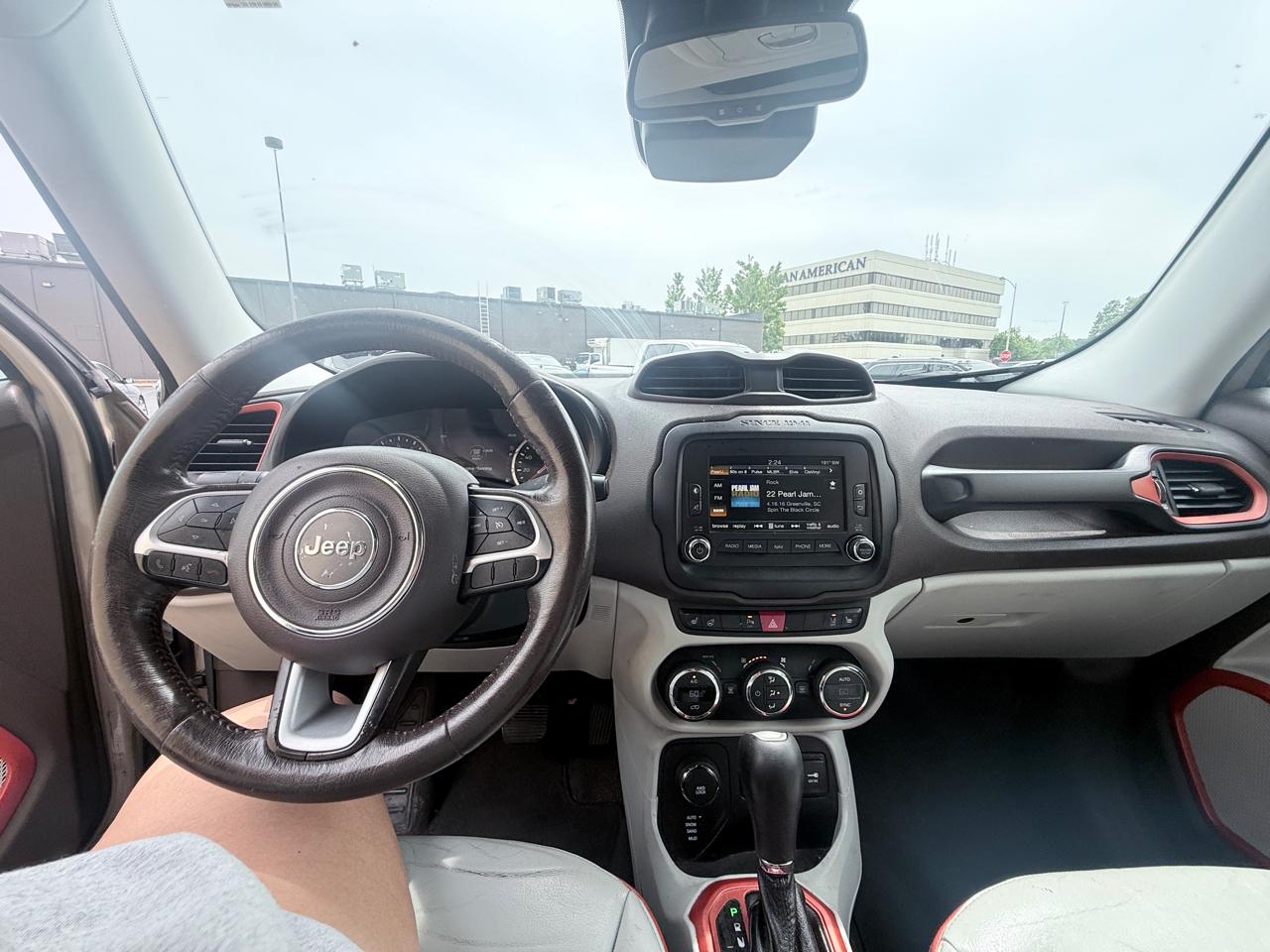 Jeep Renegade Limited 4WD 2015