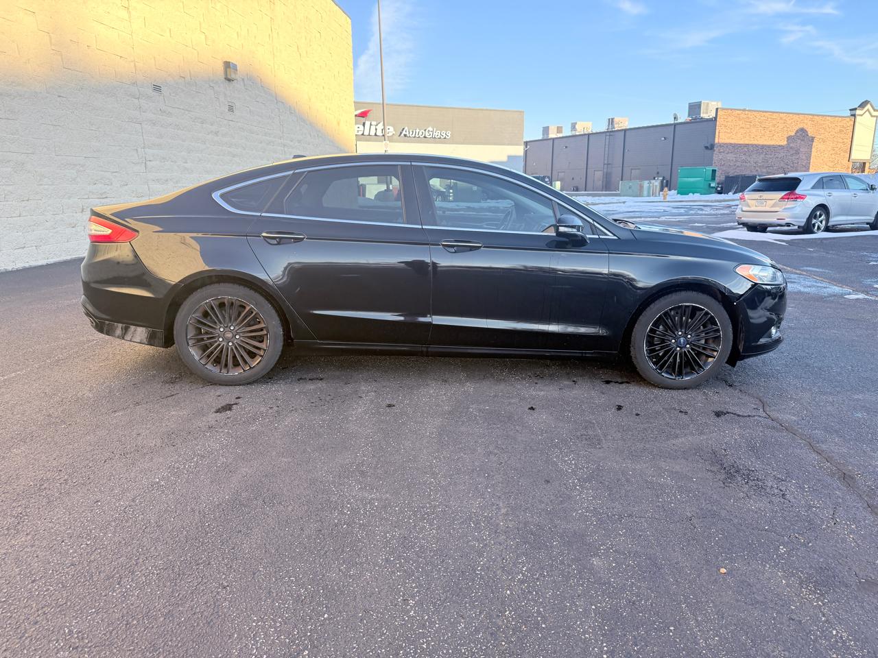 Ford Fusion SE 2016