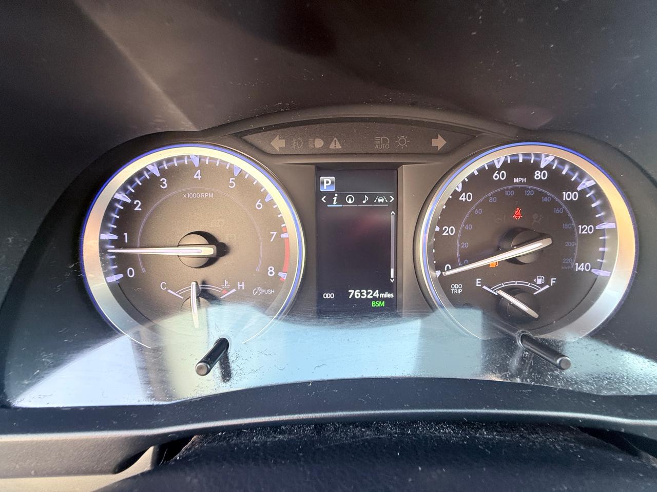 Toyota Highlander XLE AWD V6 2019