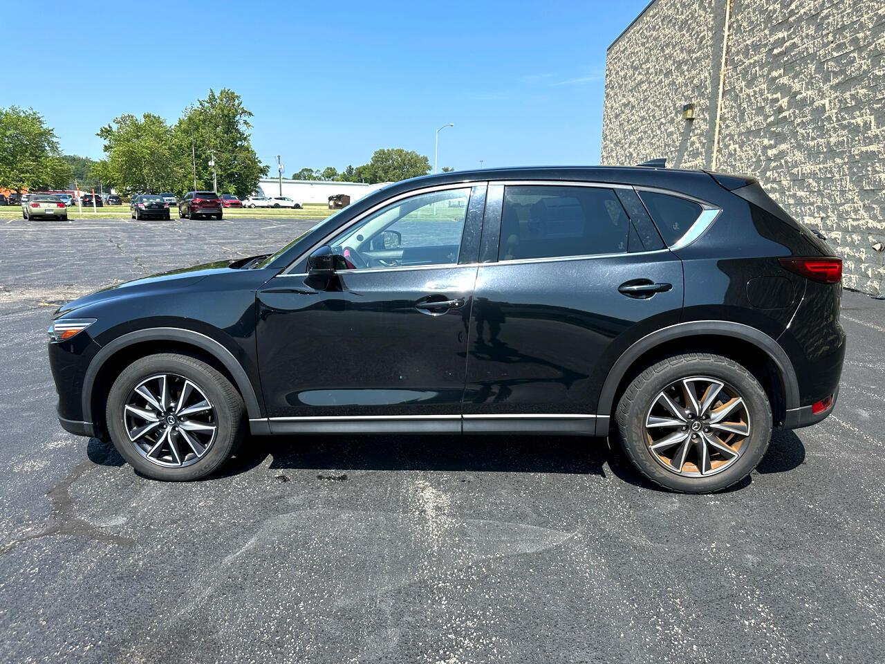 2018 Mazda CX-5 Grand Touring photo 2