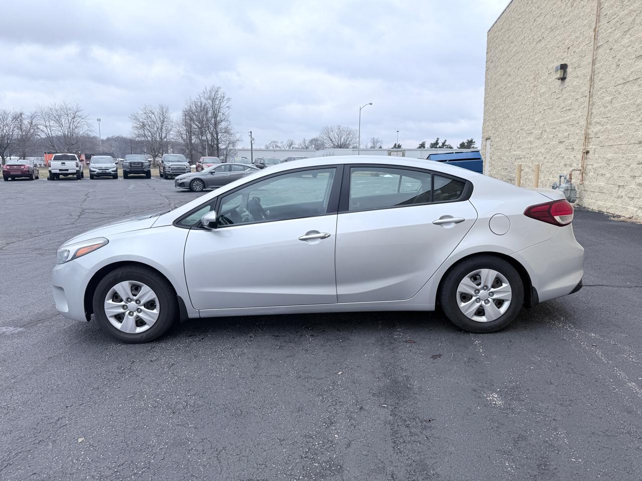 Kia Forte LX 6A 2017