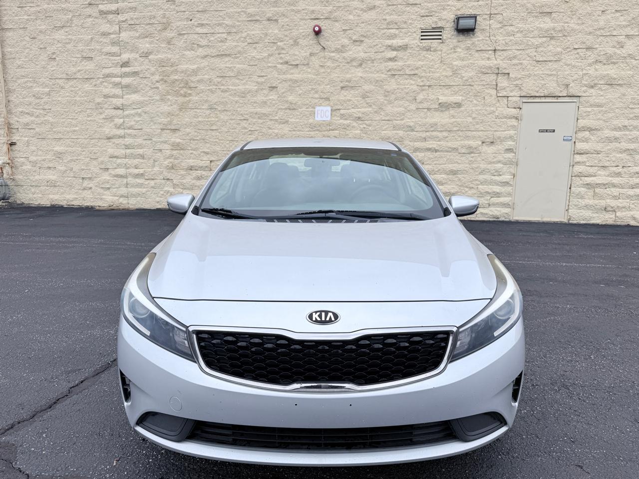 Kia Forte LX 6A 2017