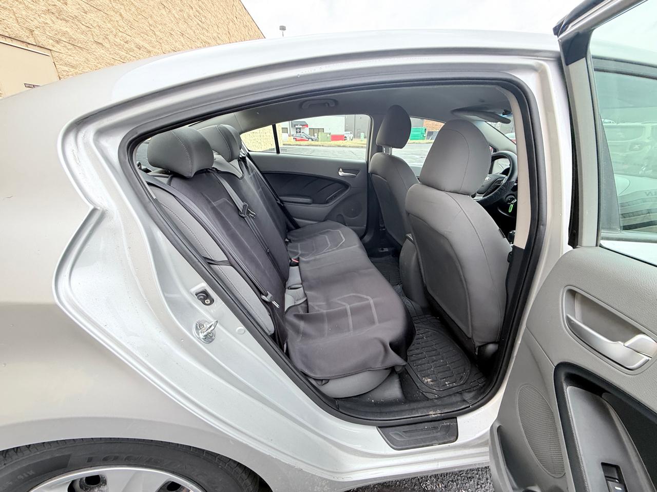 Kia Forte LX 6A 2017