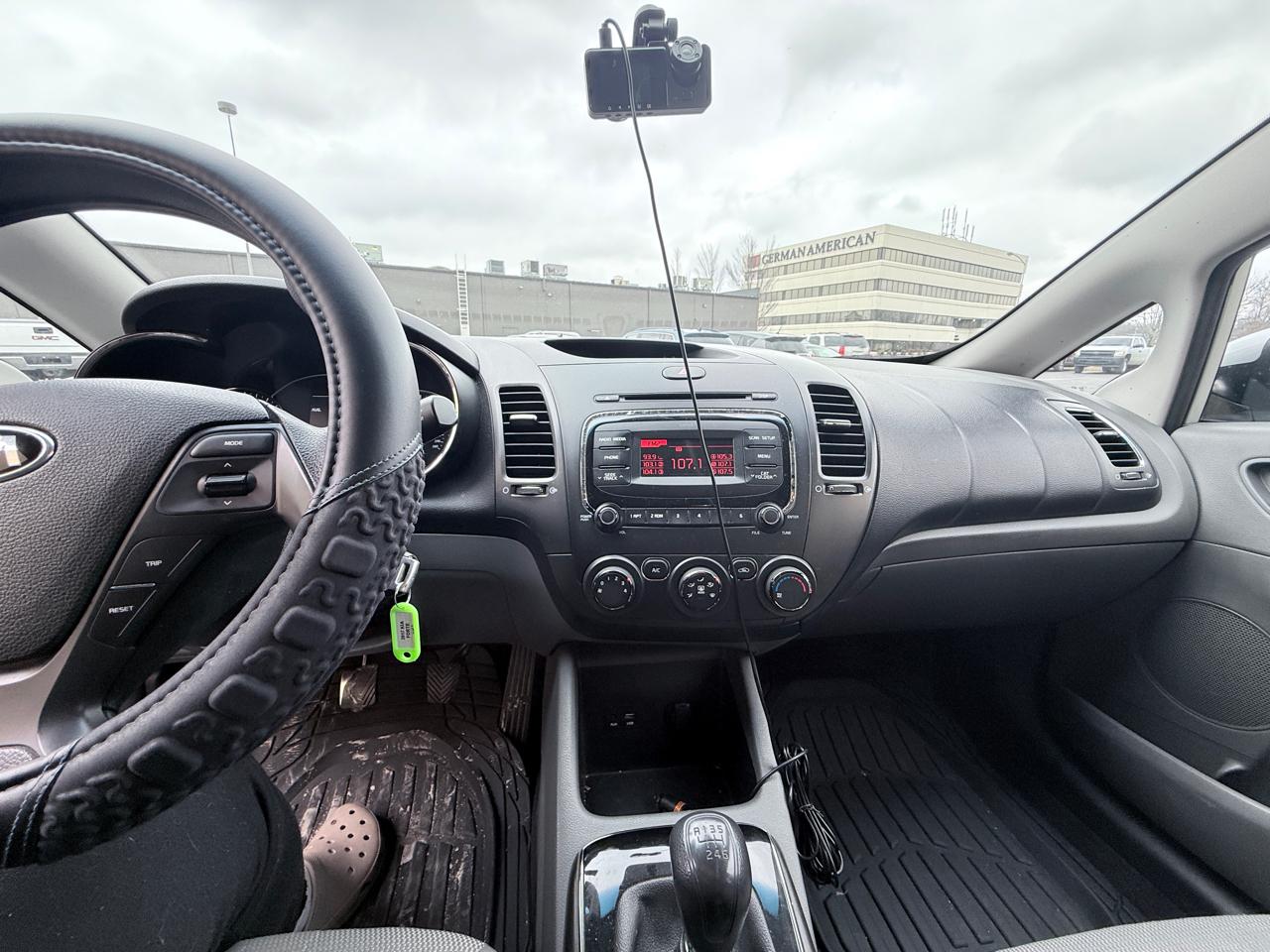 Kia Forte LX 6A 2017