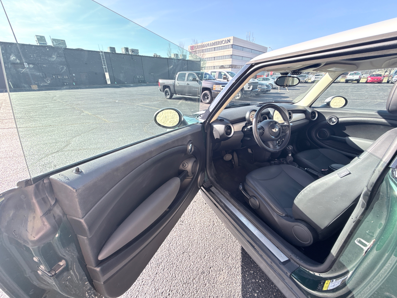 MINI Cooper Base 2011