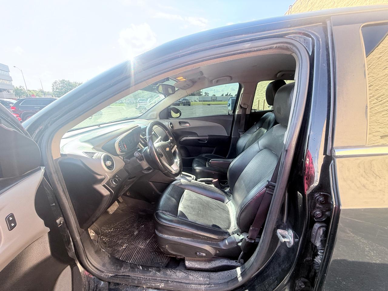 Chevrolet Sonic Premier Auto Sedan 2017