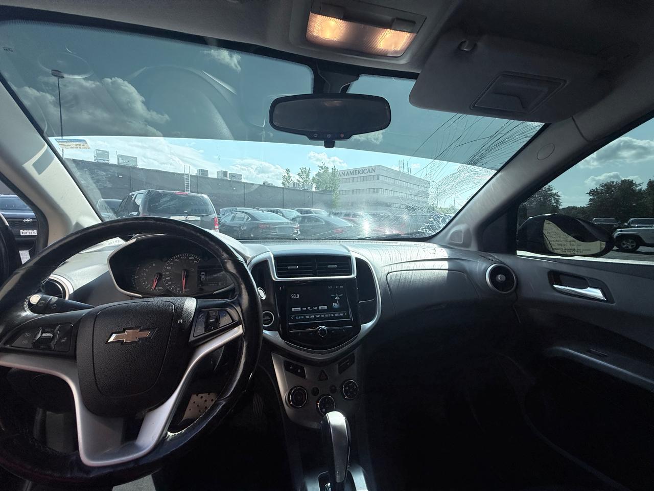 Chevrolet Sonic Premier Auto Sedan 2017