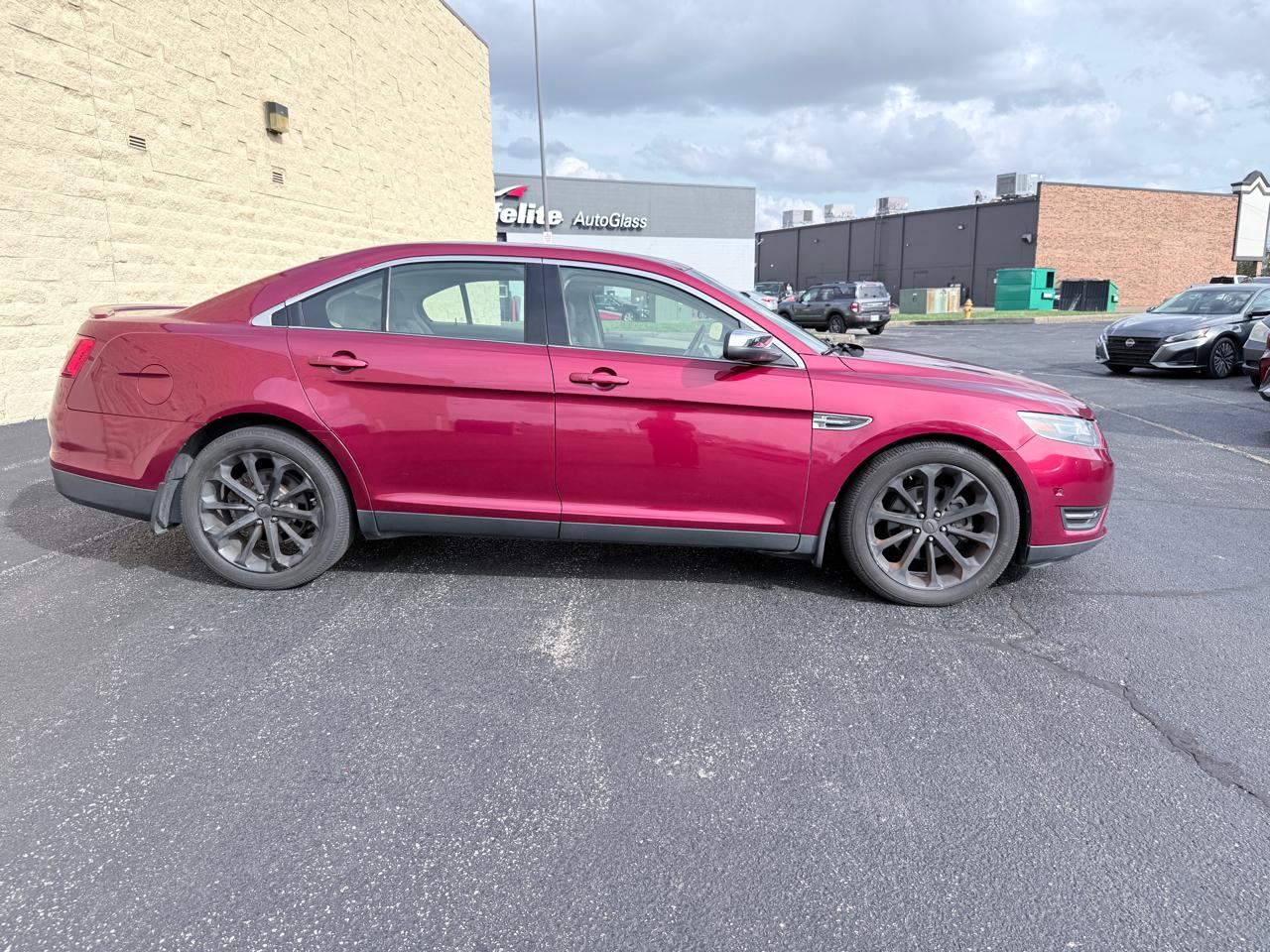 Ford Taurus Limited AWD 2016