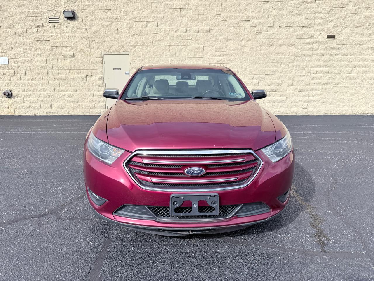 Ford Taurus Limited AWD 2016
