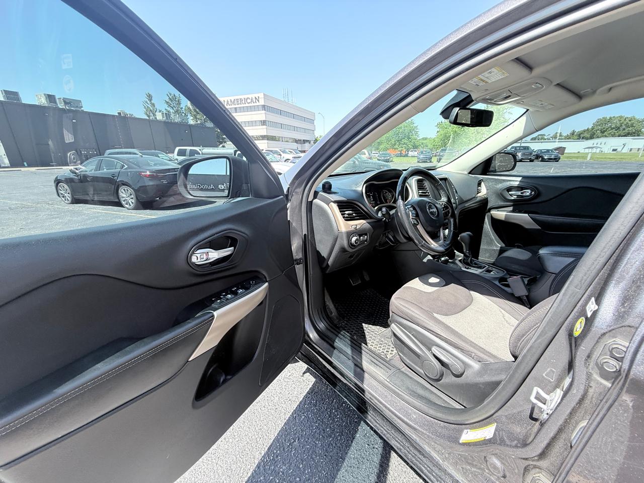 Jeep Cherokee Latitude 4WD 2018