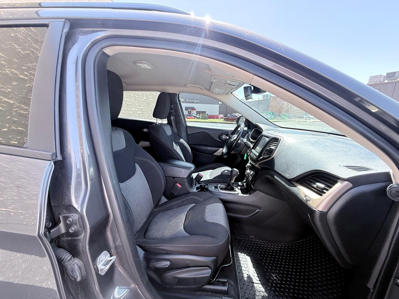 Jeep Cherokee Latitude 4WD 2018