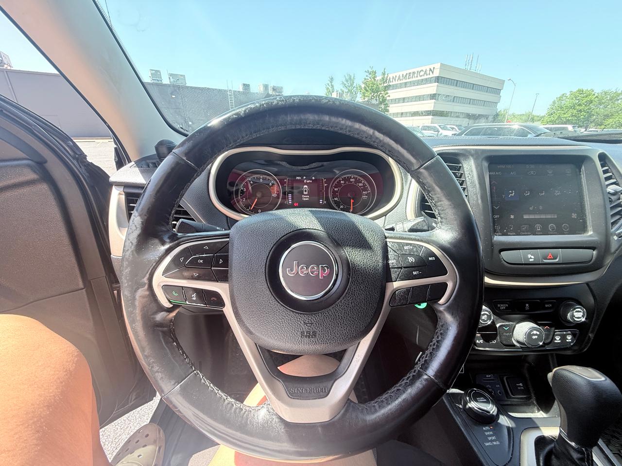 Jeep Cherokee Latitude 4WD 2018