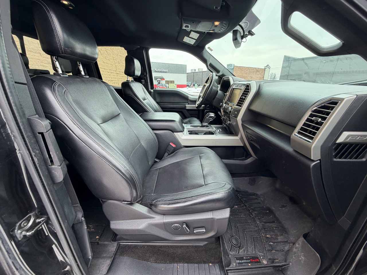 Ford F-150 Lariat 2015