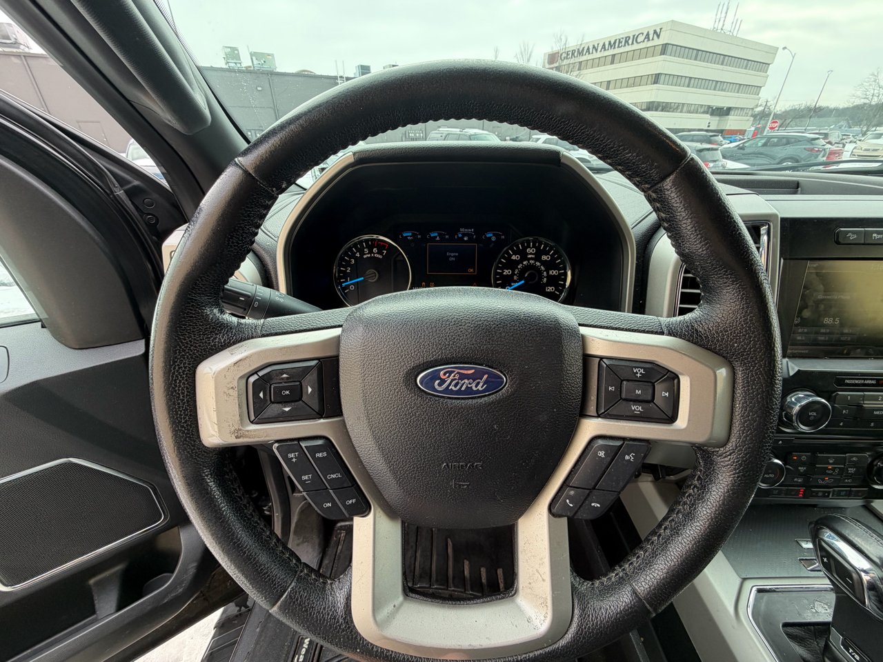 Ford F-150 Lariat 2015