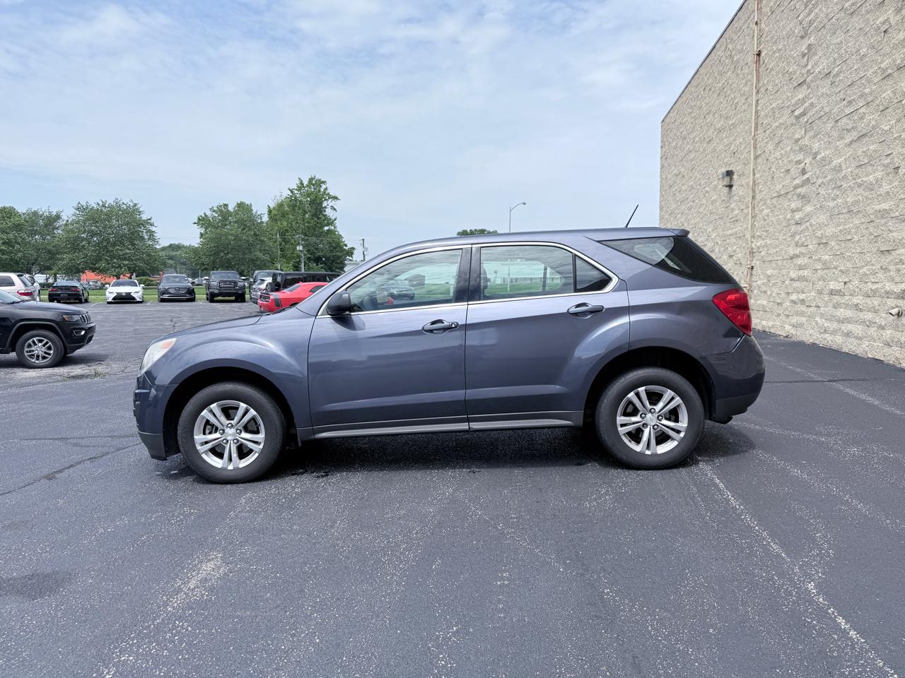 Chevrolet Equinox LS 2WD 2013
