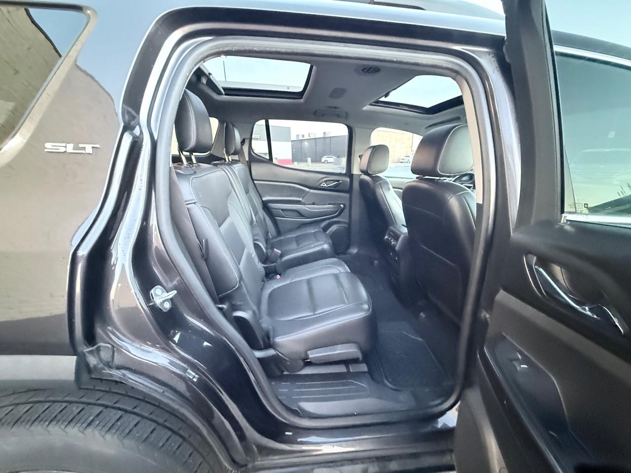 GMC Acadia SLT-1 FWD 2017