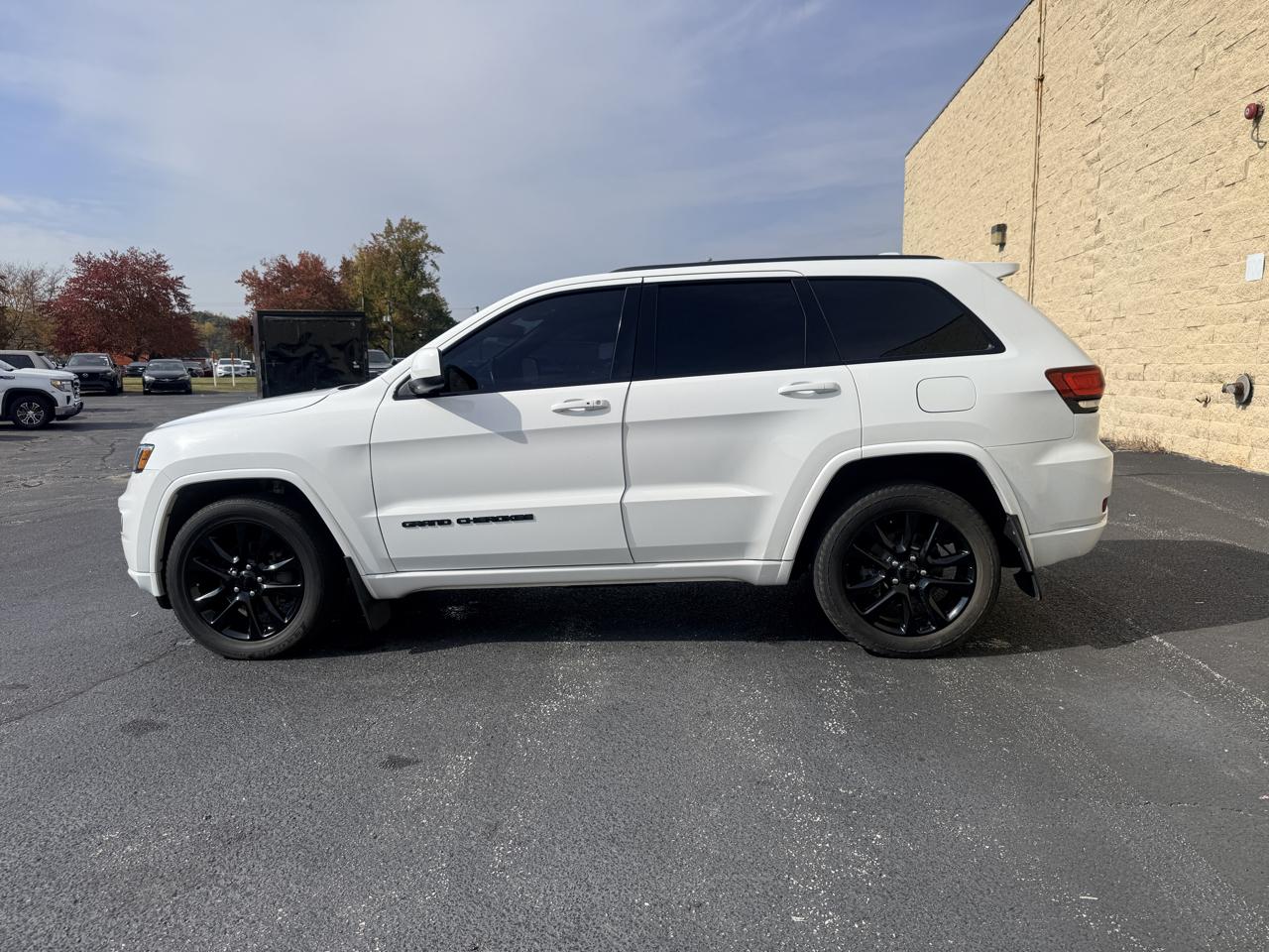 Jeep Grand Cherokee Laredo 4WD 2018