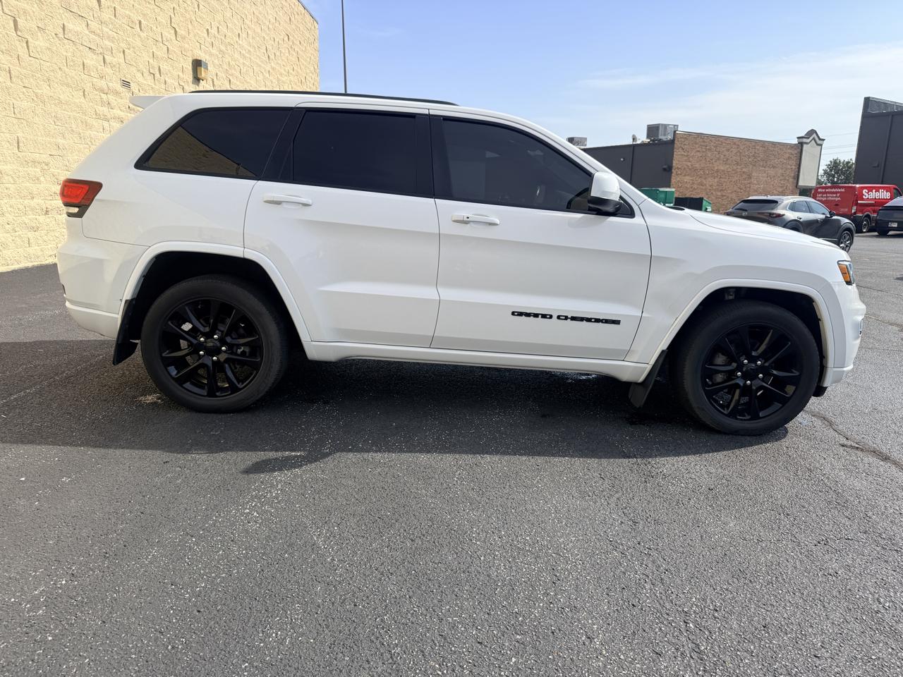 Jeep Grand Cherokee Laredo 4WD 2018