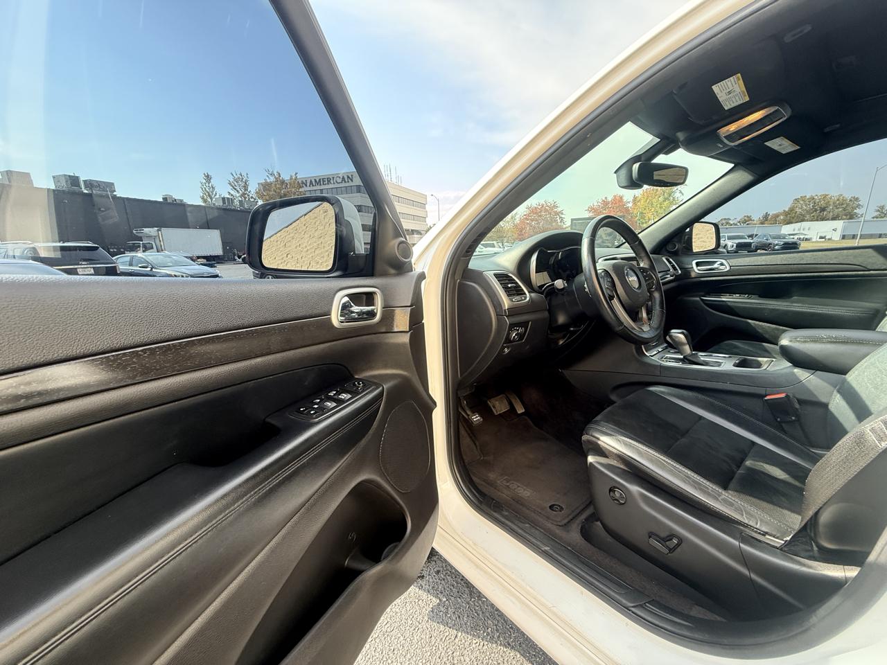 Jeep Grand Cherokee Laredo 4WD 2018