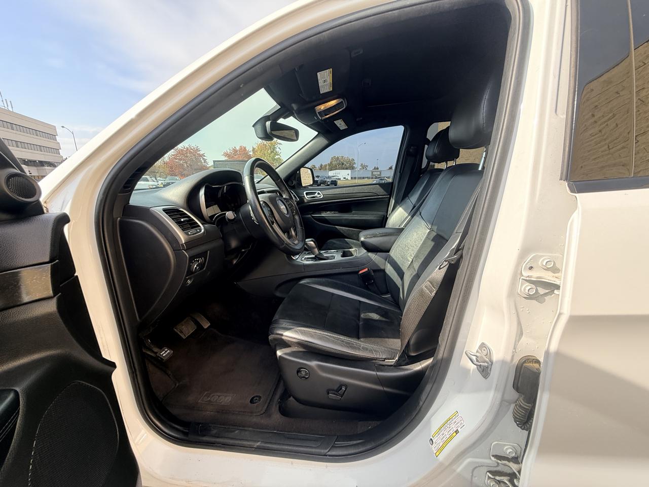 Jeep Grand Cherokee Laredo 4WD 2018